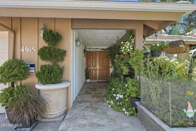 4915 Vejar Drive, Agoura Hills, CA 91301 — photo 12 of 49