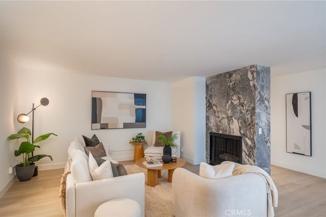12030 Rochester 107, Los Angeles, CA 90025 — photo 10 of 22