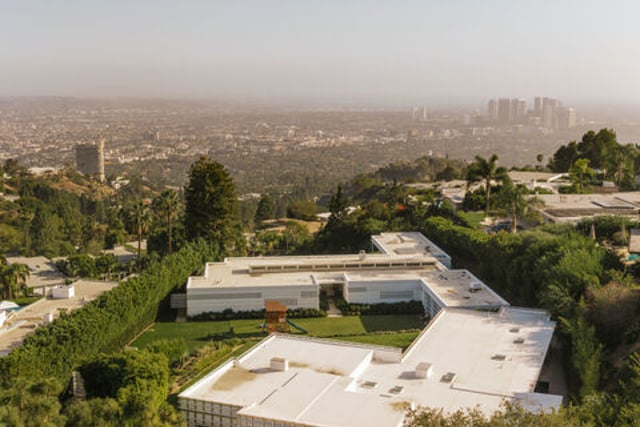 555 Vick Place, Beverly Hills, CA 90210 — photo 2 of 71