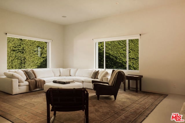 555 Vick Place, Beverly Hills, CA 90210 — photo 58 of 71
