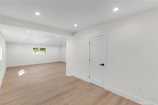 6341 Ranchito, Van Nuys, CA 91401 — photo 11 of 38