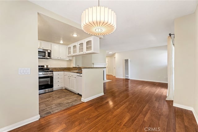 1401 N Greenbrier Road 202, Long Beach, CA 90815 — photo 3 of 34