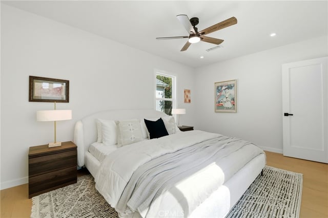 2563 S Bentley, Los Angeles, CA 90064 — photo 14 of 34