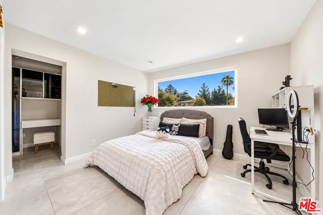 24812 Pitcairn Way, Torrance, CA 90505 — photo 13 of 33