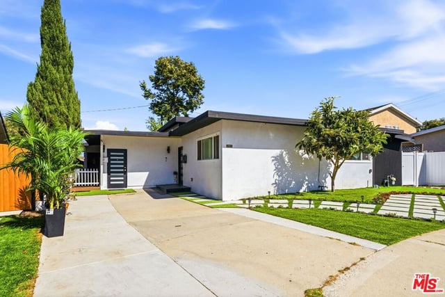 24812 Pitcairn Way, Torrance, CA 90505 — photo 20 of 33