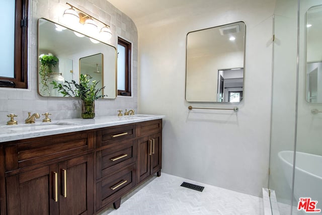 3475 N Knoll Drive, Los Angeles, CA 90068 — photo 21 of 38