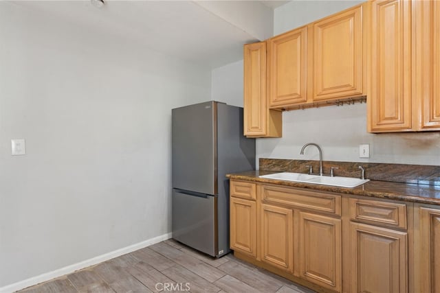 3655 Webster, Long Beach, CA 90810 — photo 14 of 35