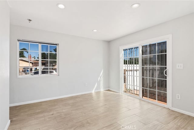 3655 Webster, Long Beach, CA 90810 — photo 20 of 35