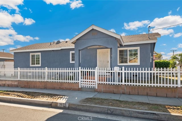 3655 Webster, Long Beach, CA 90810 — photo 3 of 35