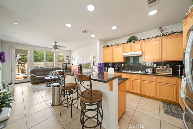 19339 Sidani Lane, Saugus, CA 91350 — photo 11 of 50