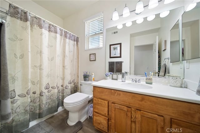 19339 Sidani Lane, Saugus, CA 91350 — photo 18 of 50