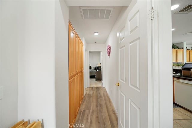 19339 Sidani Lane, Saugus, CA 91350 — photo 4 of 50