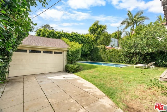 1939 N Hobart Boulevard, Los Angeles, CA 90027 — photo 30 of 32