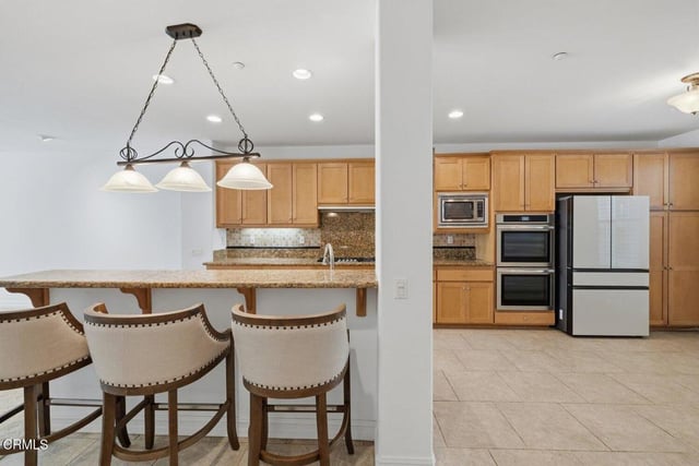 1423 Windshore Way, Oxnard, CA 93035 — photo 12 of 42