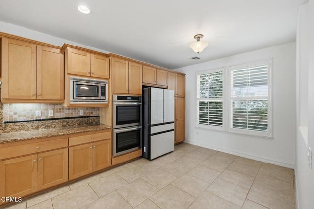 1423 Windshore Way, Oxnard, CA 93035 — photo 14 of 42