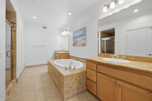 1423 Windshore Way, Oxnard, CA 93035 — photo 19 of 42