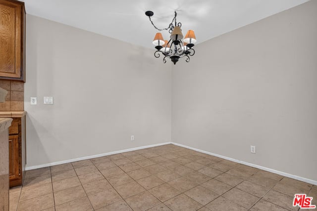 25825 Tournament Road I-14, Santa Clarita, CA 91355 — photo 11 of 40