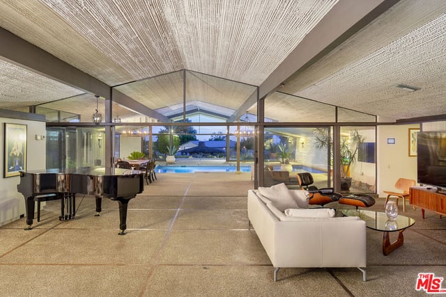 87 Vientos Road, Camarillo, CA 93010 — photo 6 of 34
