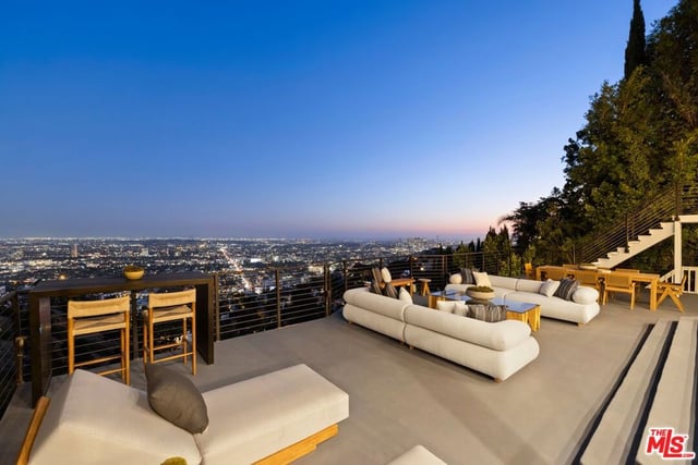 8446 Grand View Drive, Los Angeles, CA 90046 — photo 16 of 51