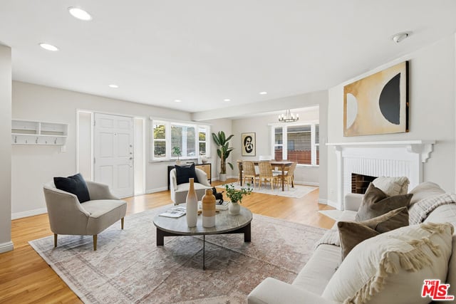 12495 Culver Boulevard, Los Angeles, CA 90066 — photo 8 of 40