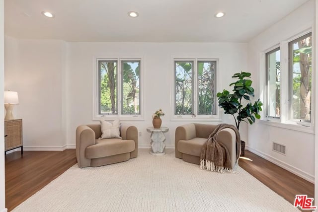 2890 Forrester Drive, Los Angeles, CA 90064 — photo 16 of 60