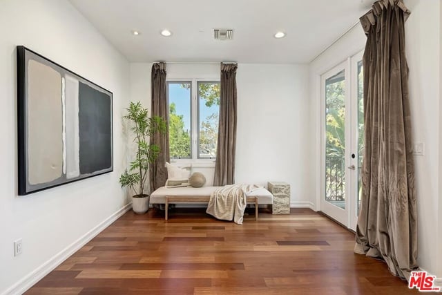 2890 Forrester Drive, Los Angeles, CA 90064 — photo 33 of 60