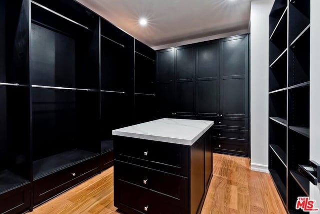2890 Forrester Drive, Los Angeles, CA 90064 — photo 38 of 60