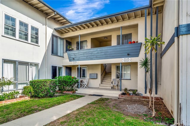 5741 Clemson, Los Angeles, CA 90016 — photo 3 of 36