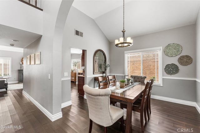 360 Pagosa Court, Palmdale, CA 93551 — photo 9 of 31
