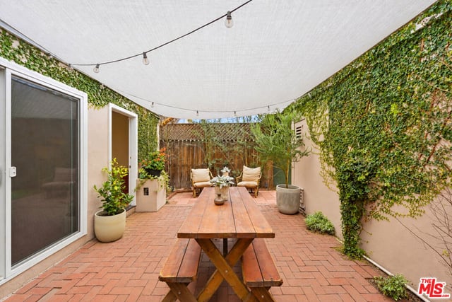 5629 Whitnall Highway, Los Angeles, CA 91601 — photo 25 of 32