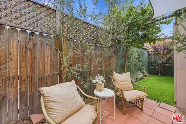5629 Whitnall Highway, Los Angeles, CA 91601 — photo 27 of 32