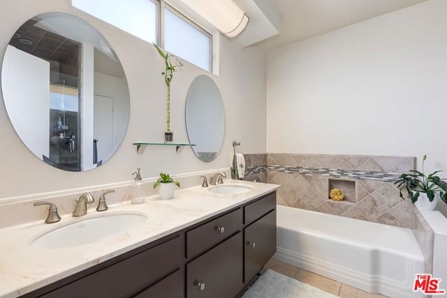 4445 Cartwright Avenue 310, Toluca Lake, CA 91602 — photo 17 of 25