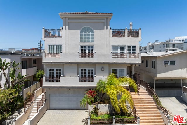 11723 Mayfield Avenue 3, Los Angeles, CA 90049 — photo 35 of 39