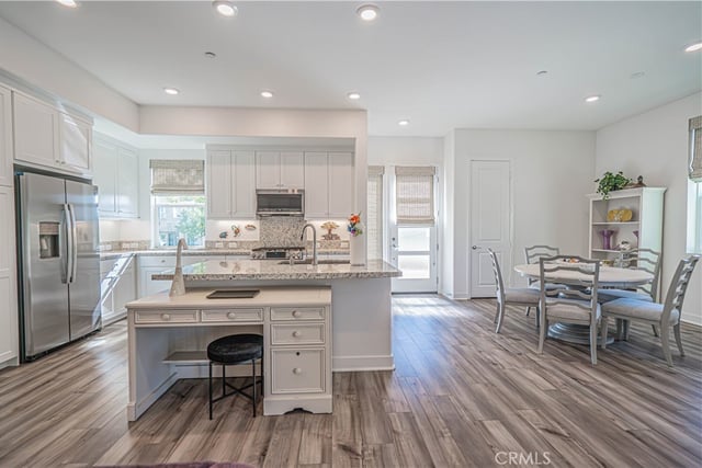 27406 Merlin 101, Valencia, CA 91381 — photo 14 of 44