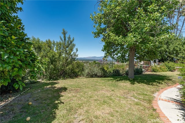 18070 Boris Drive, Encino, CA 91316 — photo 29 of 43
