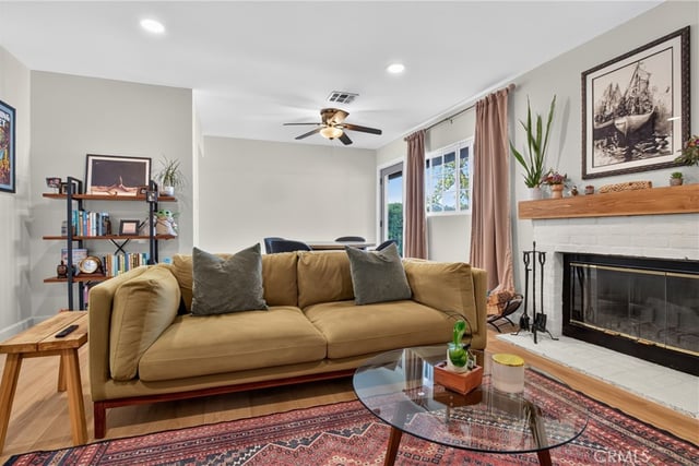 11031 Genesta Avenue, Granada Hills, CA 91344 — photo 9 of 47