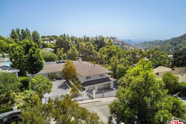 9626 Highridge Drive, Beverly Hills, CA 90210 — photo 31 of 35