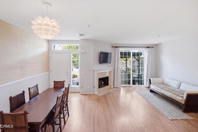 714 Seneca Street, Ventura, CA 93001 — photo 6 of 25