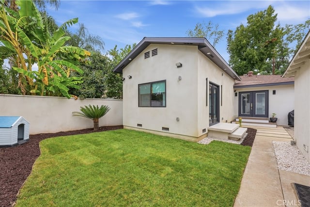 15741 Haynes Street, Van Nuys, CA 91406 — photo 31 of 46