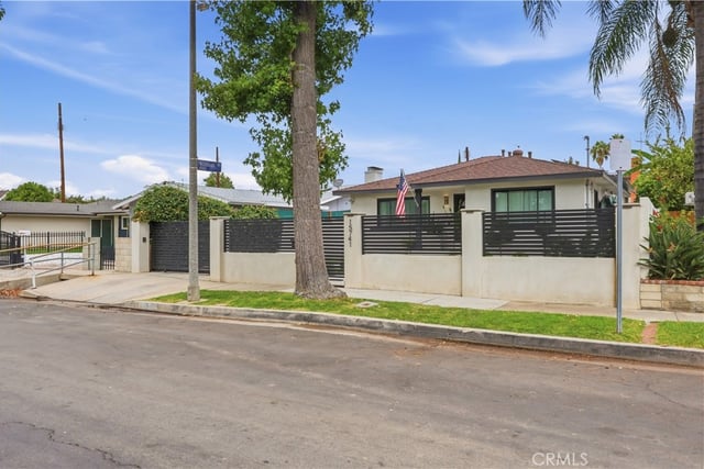 15741 Haynes Street, Van Nuys, CA 91406 — photo 40 of 46