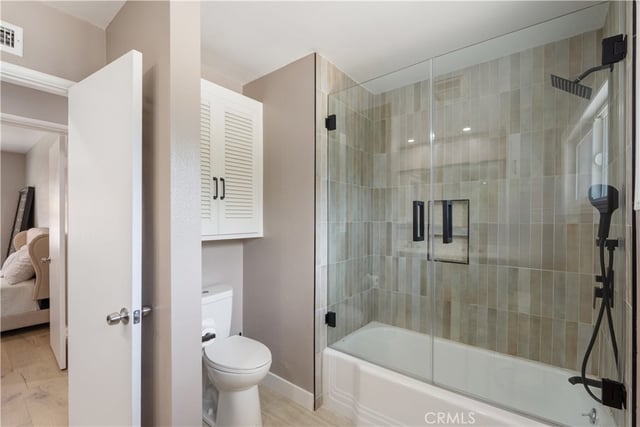 1611 N Greenbrier, Long Beach, CA 90815 — photo 13 of 20