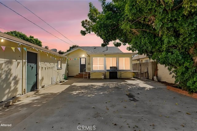 1707 E Poinsettia Street, Long Beach, CA 90805 — photo 30 of 32