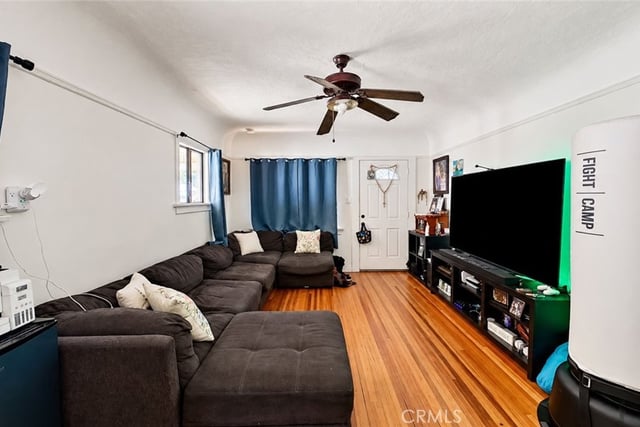 1707 E Poinsettia Street, Long Beach, CA 90805 — photo 4 of 32