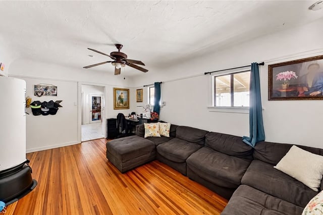 1707 E Poinsettia Street, Long Beach, CA 90805 — photo 5 of 32