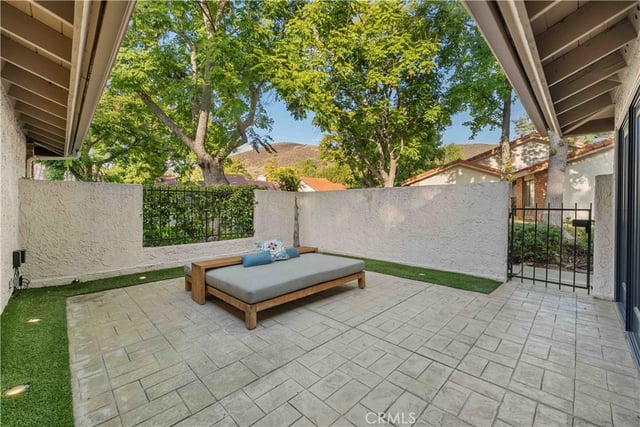 4042 Stoneriver Court, Westlake Village, CA 91362 — photo 19 of 27