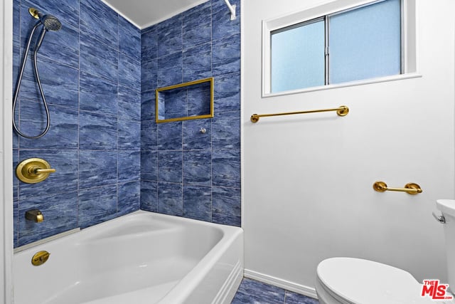 1734 N Fuller Avenue 201, Los Angeles, CA 90046 — photo 35 of 38