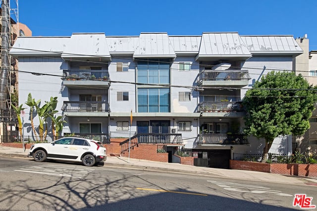 1734 N Fuller Avenue 201, Los Angeles, CA 90046 — photo 36 of 38