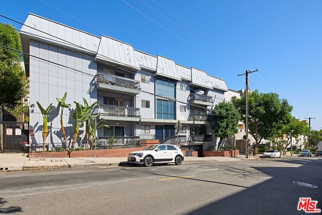 1734 N Fuller Avenue 201, Los Angeles, CA 90046 — photo 38 of 38