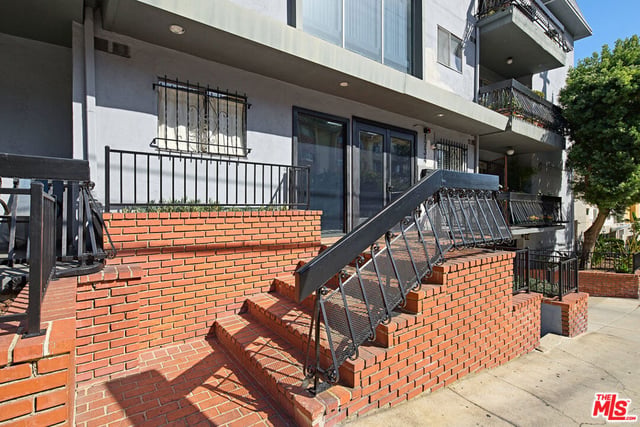 1734 N Fuller Avenue 201, Los Angeles, CA 90046 — photo 6 of 38