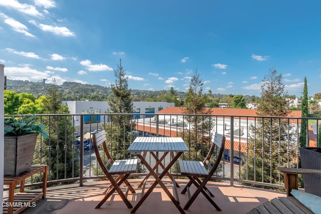 13308 Valleyheart Drive 404, Sherman Oaks, CA 91423 — photo 19 of 23